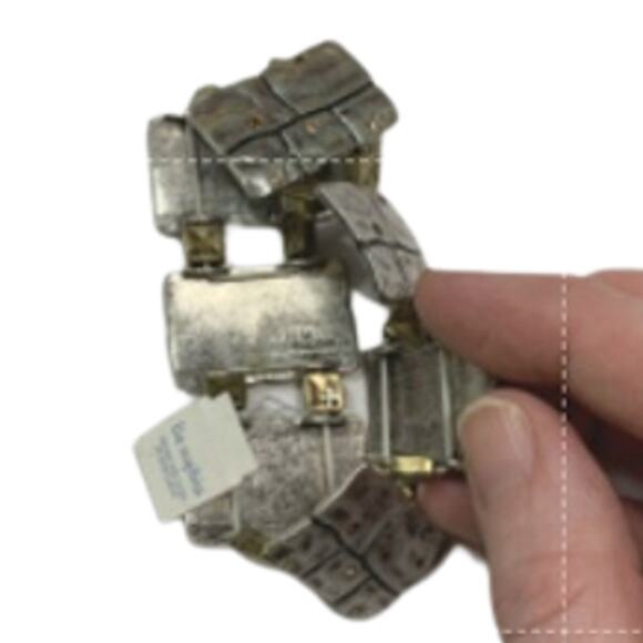 Lia Sophia Two Tone Crystal Stretch Bracelet Size up to 9" - Picture 4 of 4